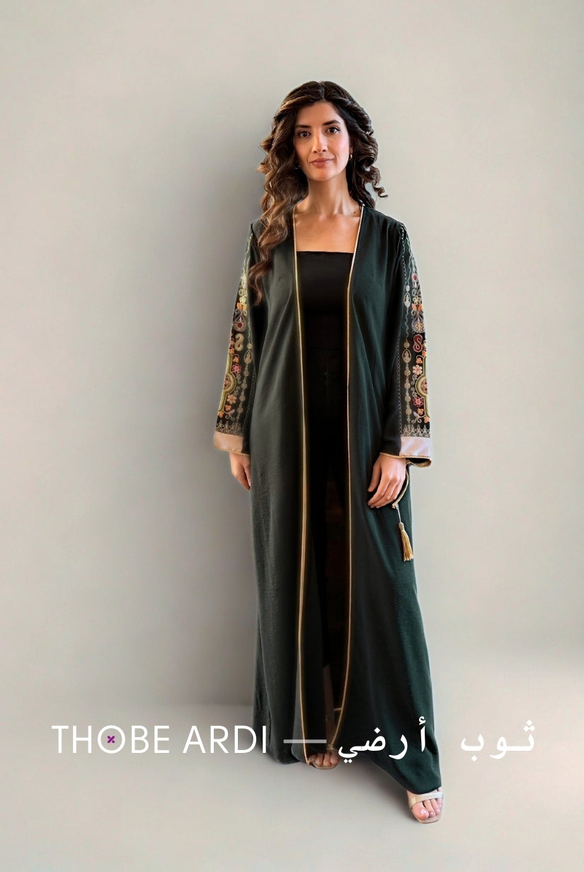 Nora Green Tatreez Abaya