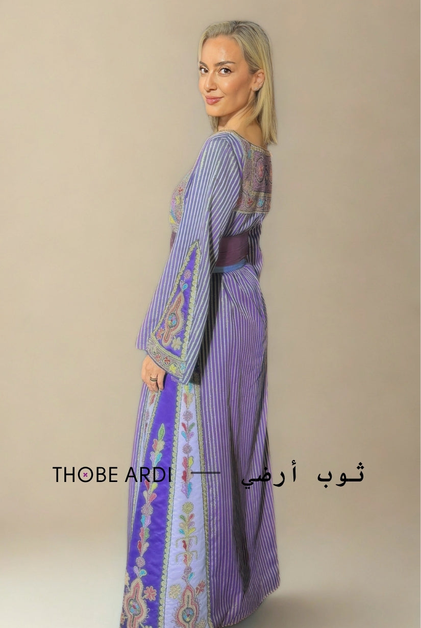 Nibal Palestinian Saya Thoub
